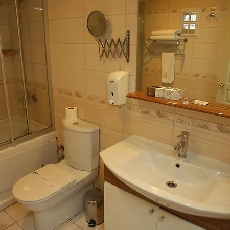 Golden Boutique Hotel
